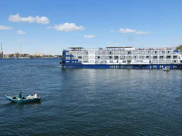 4 Days / 3 Nights Nile Cruise: Aswan to Luxor